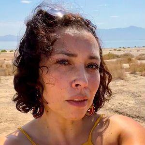 Meet your Posher, Alejandra